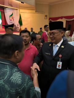 Mantan Ketua PWI Kampar Aprizal Hadiri Pelantikan Sekdaprov Riau H Syahrial Abdi di Pekanbaru